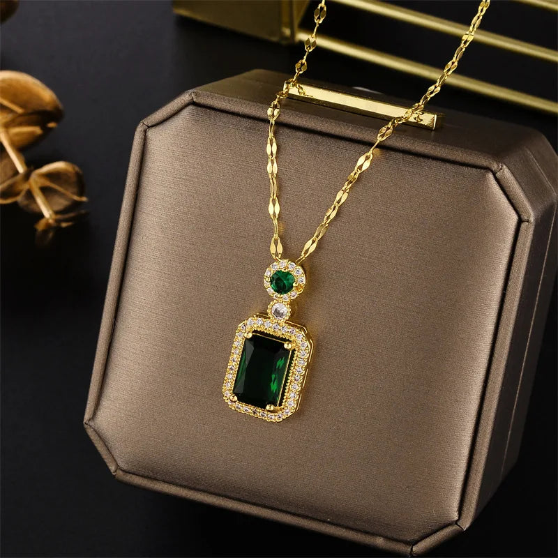 Emerald Green Gold Necklace